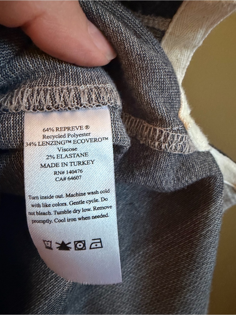 Faherty Legend Sweater Rugby Popover - Picture 6 of 8